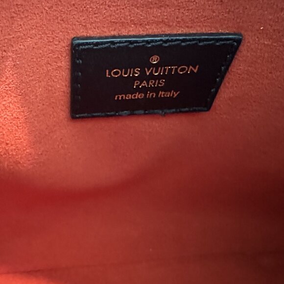 Lambskin Embossed Monogram Coussin BB Black - Picture 9 of 12